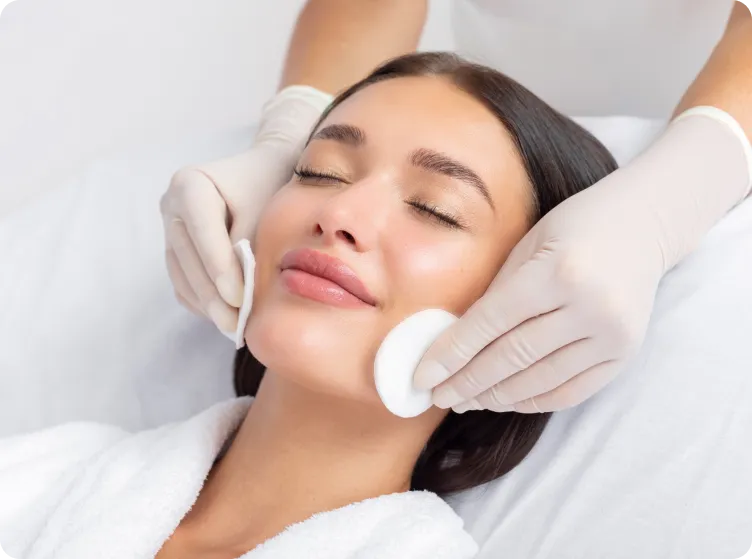 Person getting a dermaplane facial